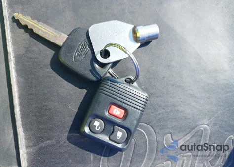 2003 Ford F150 Lariat/Xl/Xlt from USA, damaged, VIN 1FTRX17L33KB16164